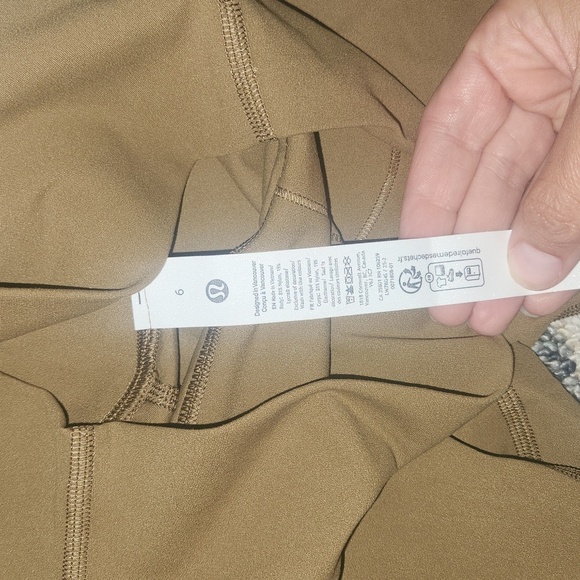 Lululemon Align High Rise Short 6" NWT - Picture 3 of 6